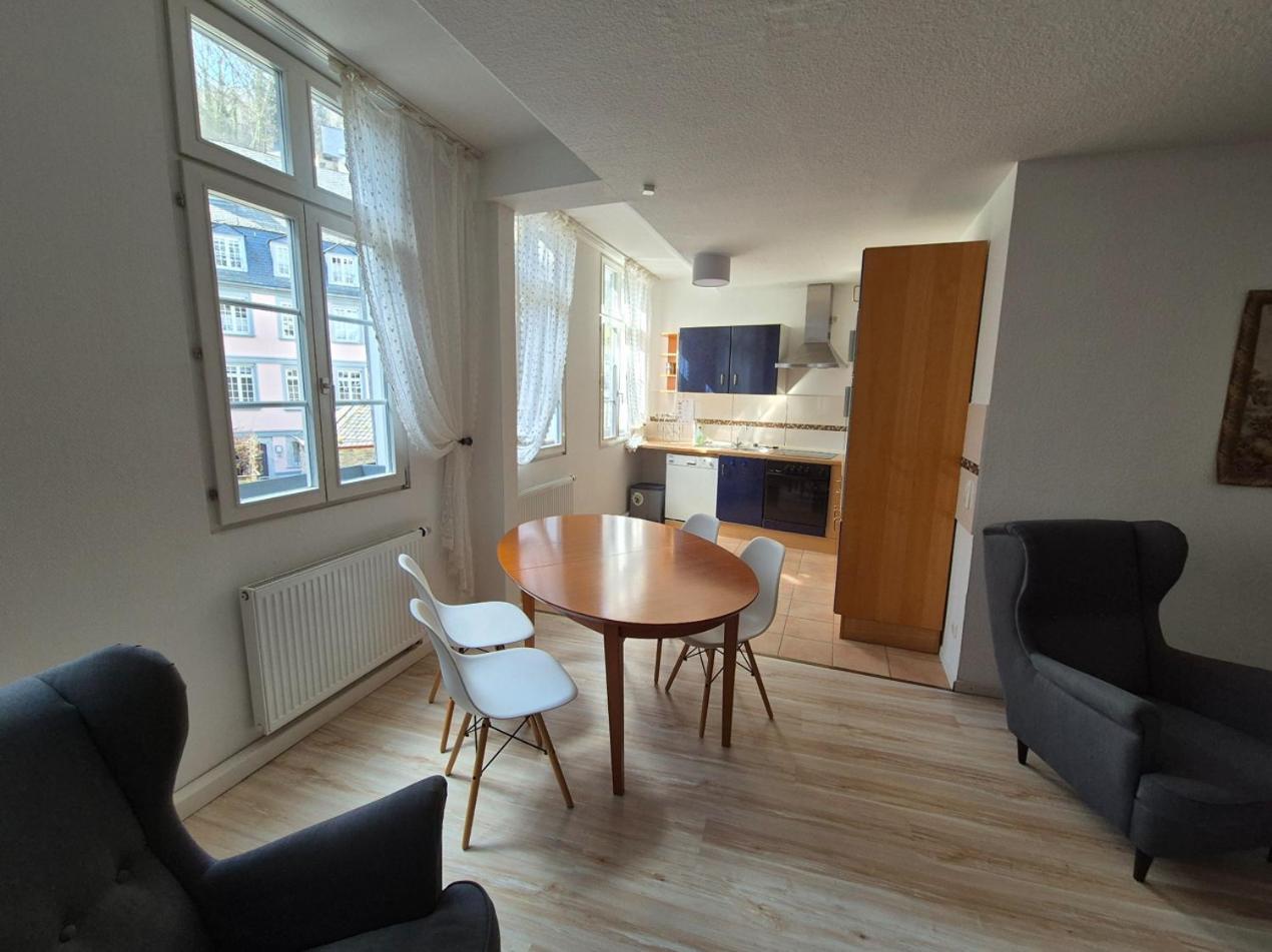 Fewo 1 Im Ehemaligen Geschenkehaus Monschau Kültér fotó